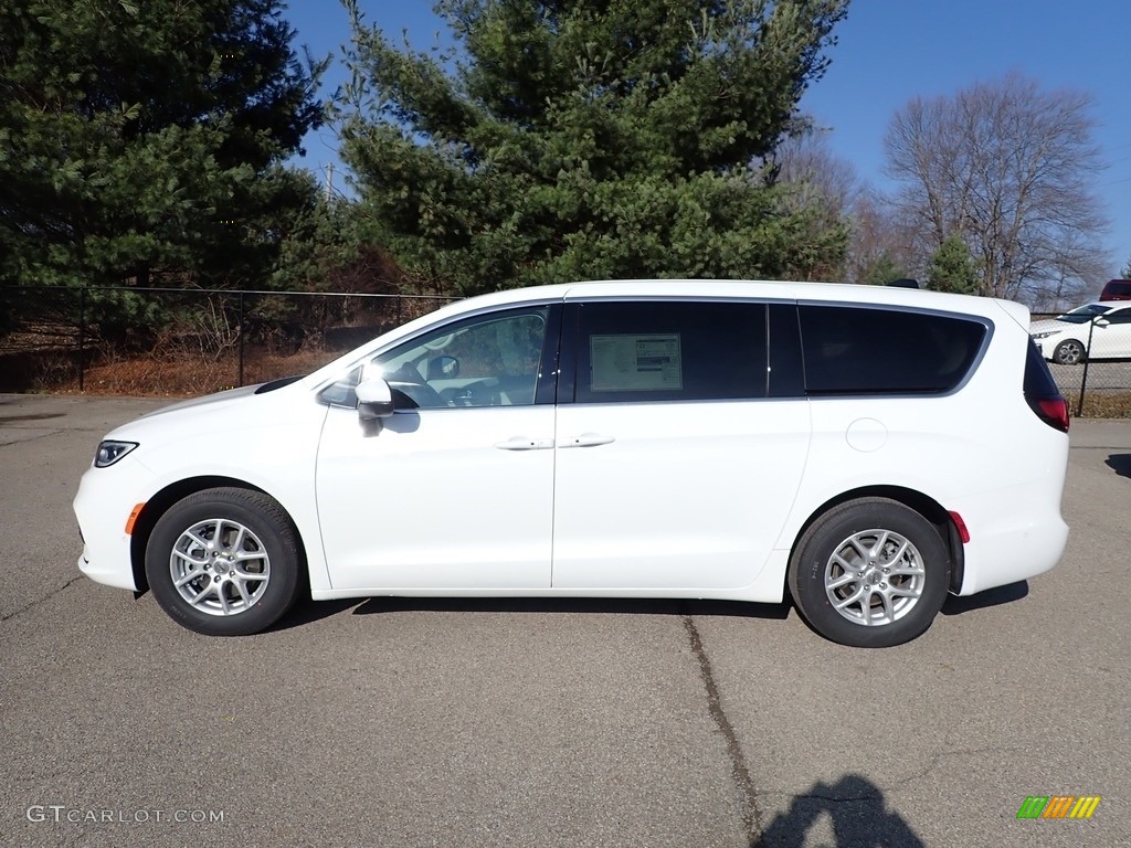 Bright White 2023 Chrysler Pacifica Touring L Exterior Photo #145432713