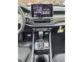 Diamond Black Crystal Pearl - Compass Trailhawk 4x4 Photo No. 6