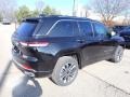 Diamond Black Crystal Pearl - Grand Cherokee Overland 4XE Photo No. 5