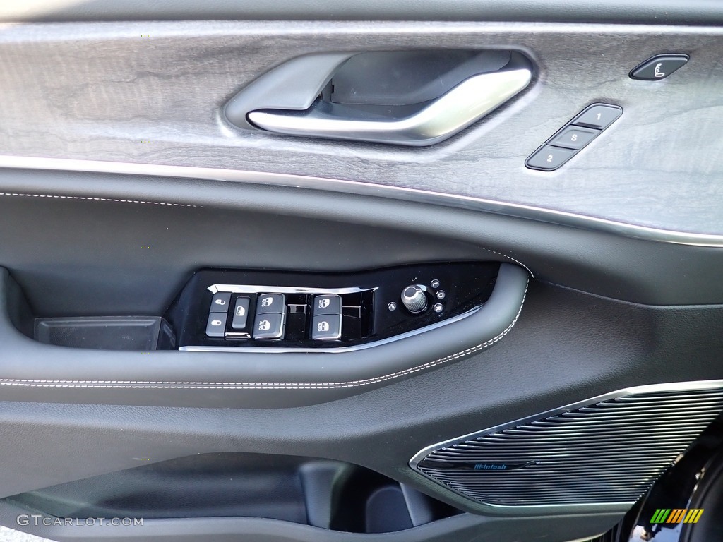2023 Jeep Grand Cherokee Overland 4XE Global Black Door Panel Photo #145433520