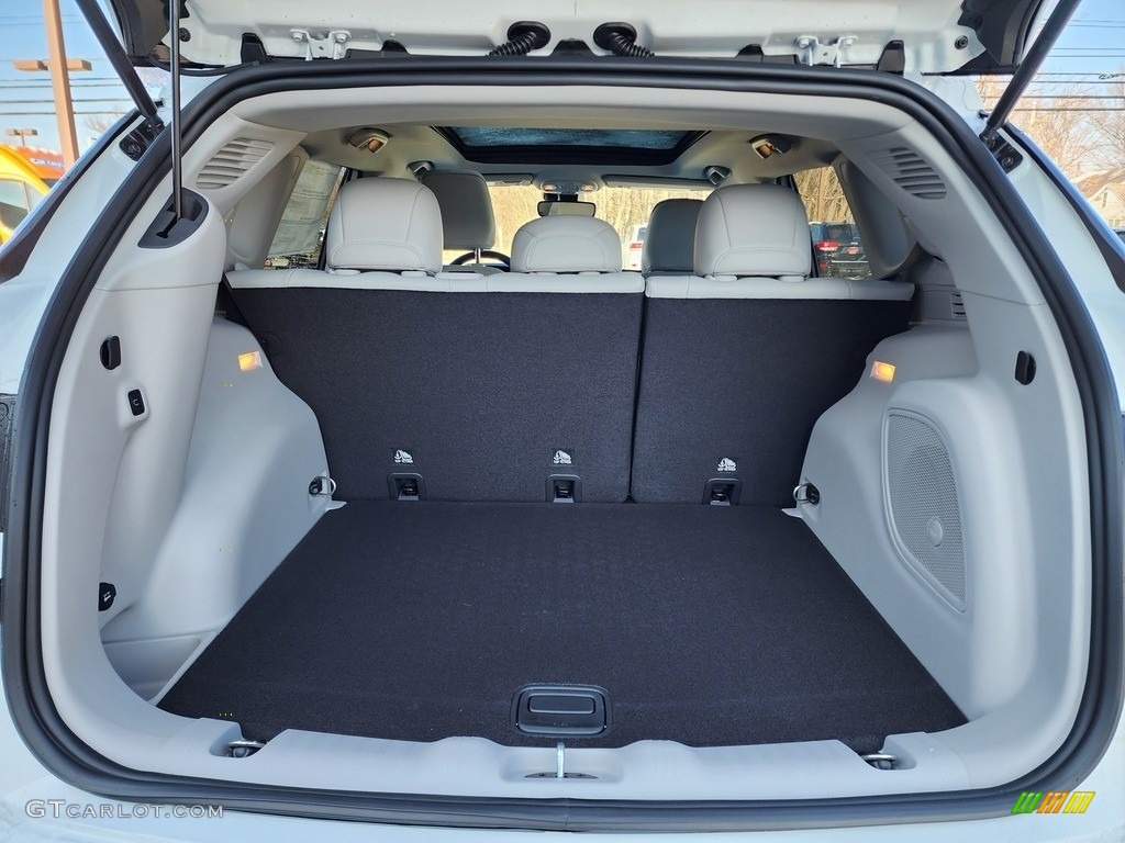 2022 Jeep Compass Latitude 4x4 Trunk Photo #145433820