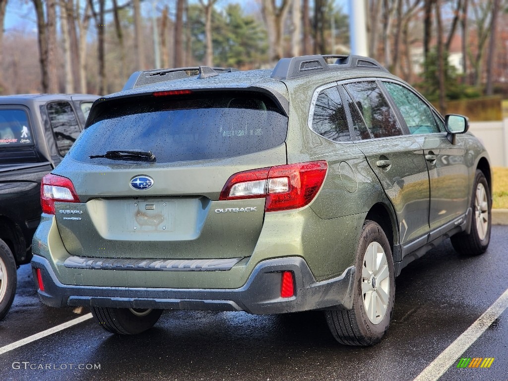 2019 Outback 2.5i Premium - Wilderness Green Metallic / Warm Ivory photo #4