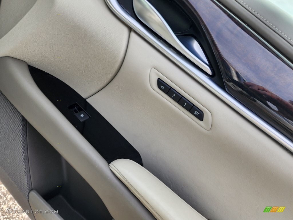 2014 XTS Platinum FWD - White Diamond Tricoat / Platinum Very Light Platinum/Dark Urban/Cocoa Opus Full Leather photo #26