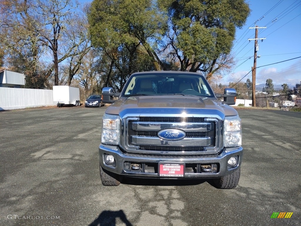 2011 F350 Super Duty Lariat Crew Cab 4x4 - Golden Bronze Metallic / Adobe photo #2