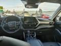 Magnetic Gray Metallic - Highlander XLE AWD Photo No. 11