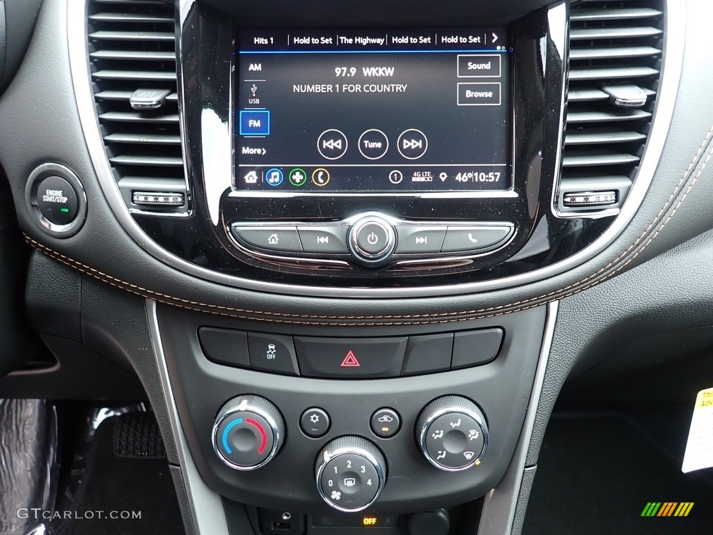2022 Chevrolet Trax LT AWD Controls Photos