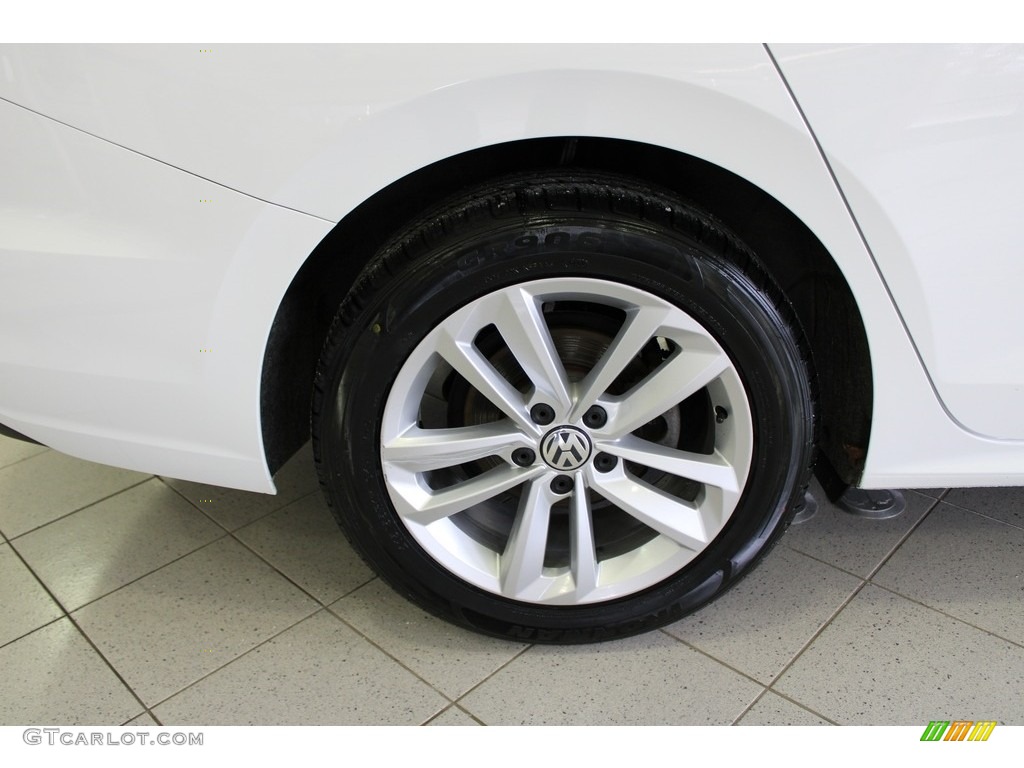 2020 Volkswagen Passat SE Wheel Photo #145437826