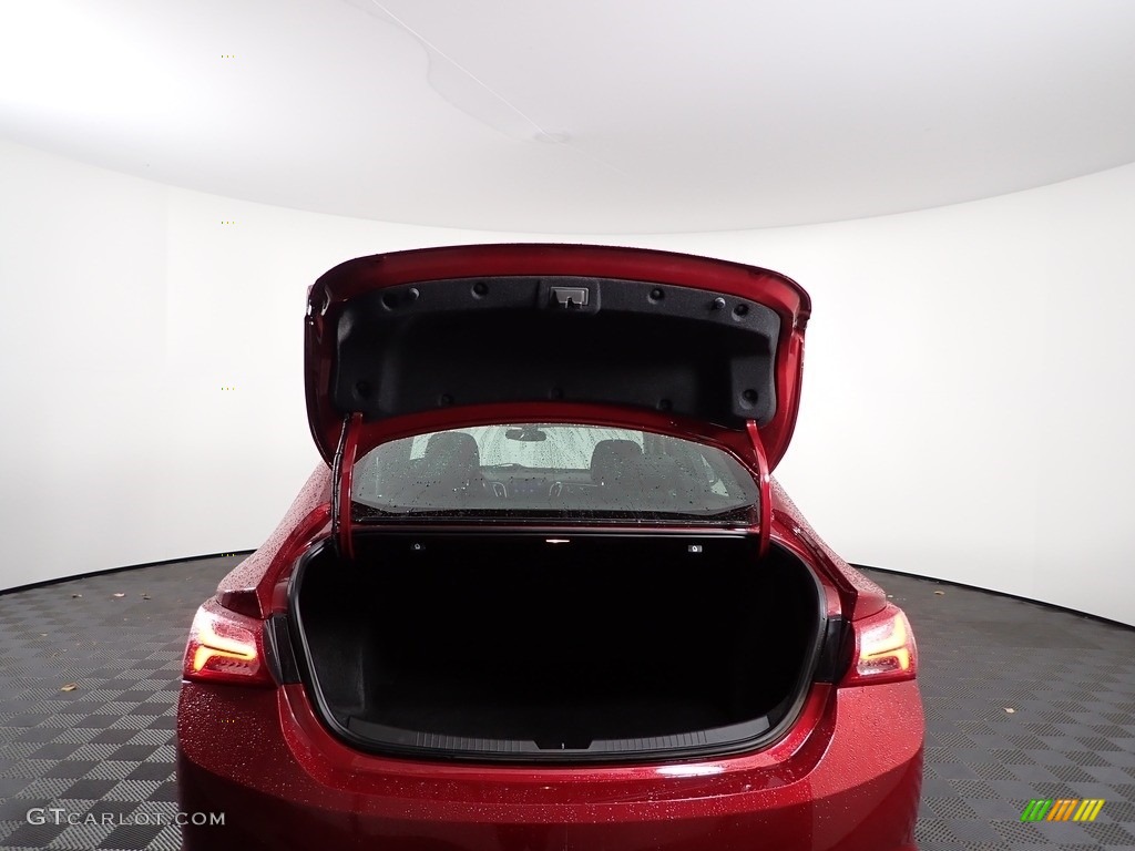 2019 Malibu LT - Cajun Red Tintcoat / Jet Black photo #8