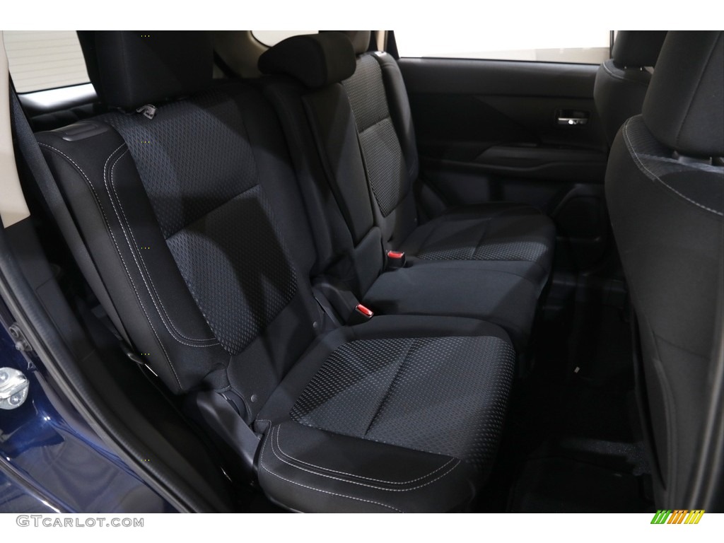 2019 Outlander ES AWC - Cosmic Blue Metallic / Black photo #17
