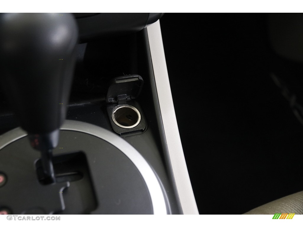 2010 CX-7 i SV - Black Cherry Mica / Sand photo #12