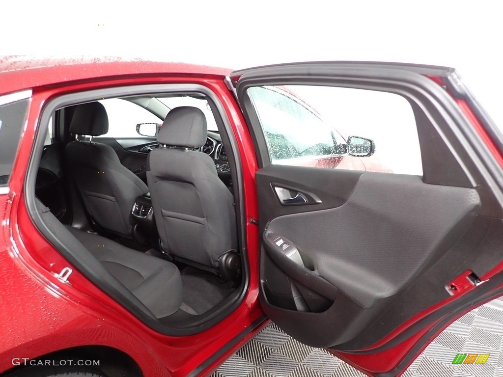 2019 Malibu LT - Cajun Red Tintcoat / Jet Black photo #27