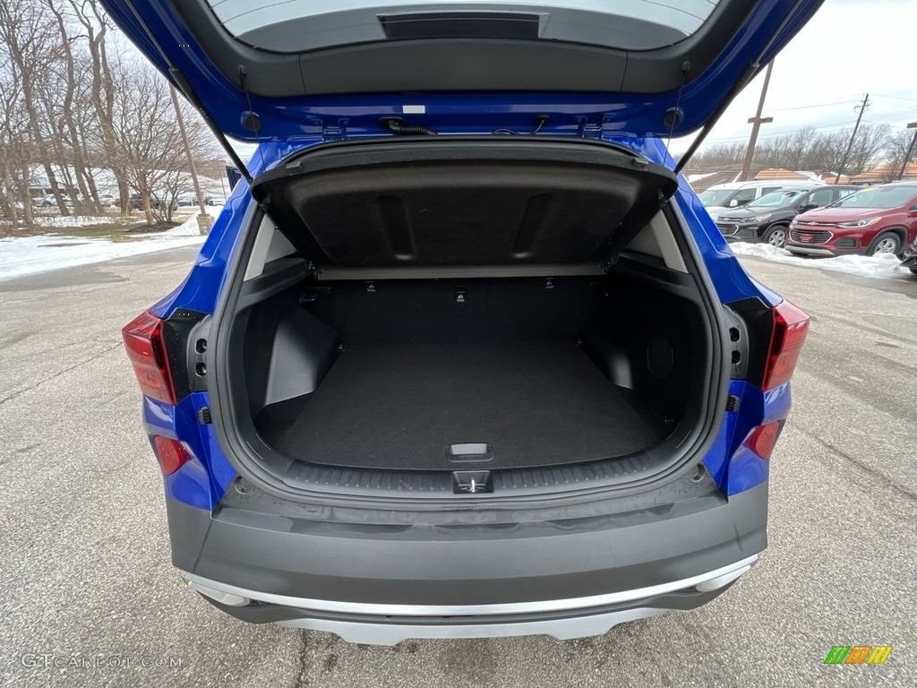 2023 Kia Seltos SX AWD Trunk Photos