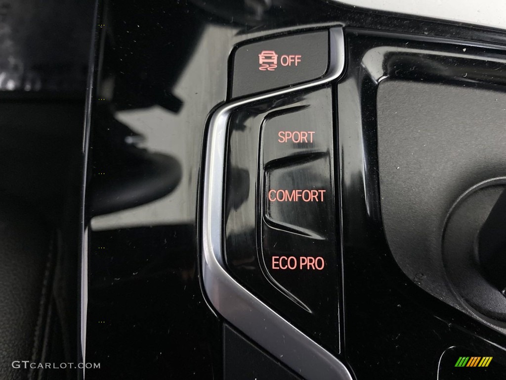 2020 X3 sDrive30i - Dark Graphite Metallic / Black photo #28