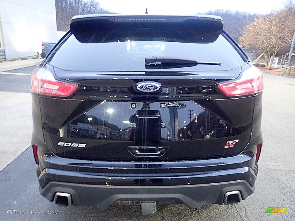 2020 Ford Edge ST AWD Exhaust Photos