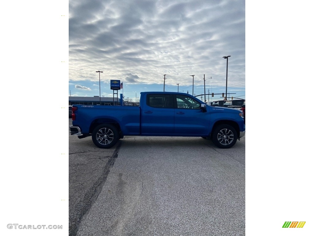 2022 Silverado 1500 LT Crew Cab 4x4 - Glacier Blue Metallic / Jet Black photo #7
