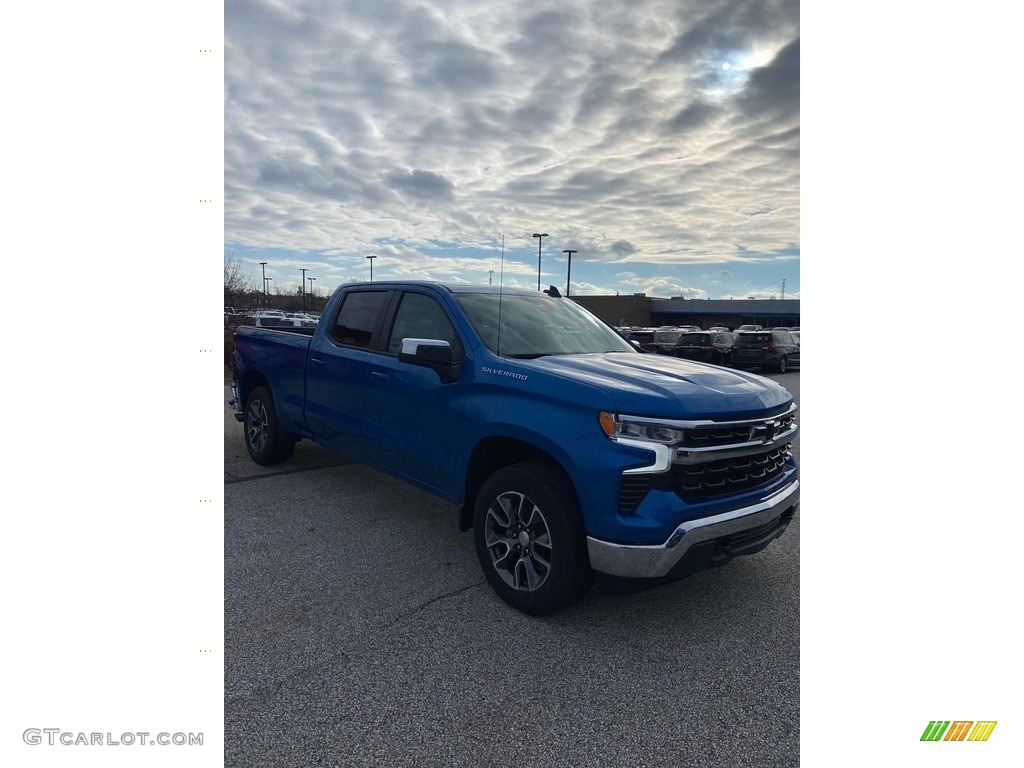 2022 Silverado 1500 LT Crew Cab 4x4 - Glacier Blue Metallic / Jet Black photo #8