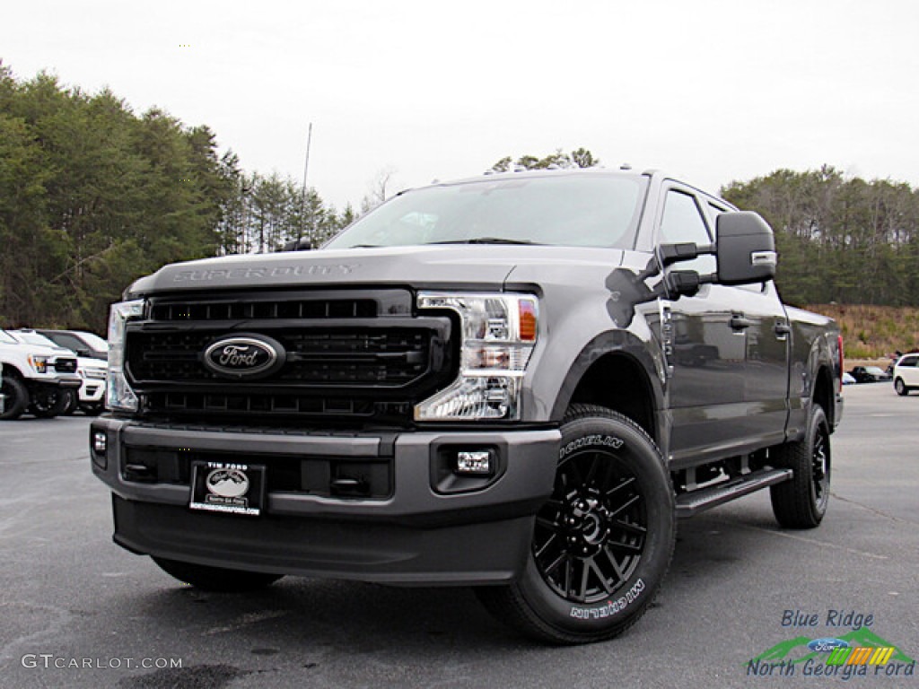 2022 F250 Super Duty XLT Crew Cab 4x4 - Carbonized Gray / Medium Earth Gray photo #1
