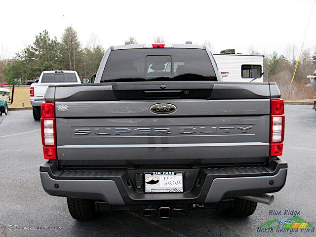 2022 F250 Super Duty XLT Crew Cab 4x4 - Carbonized Gray / Medium Earth Gray photo #4
