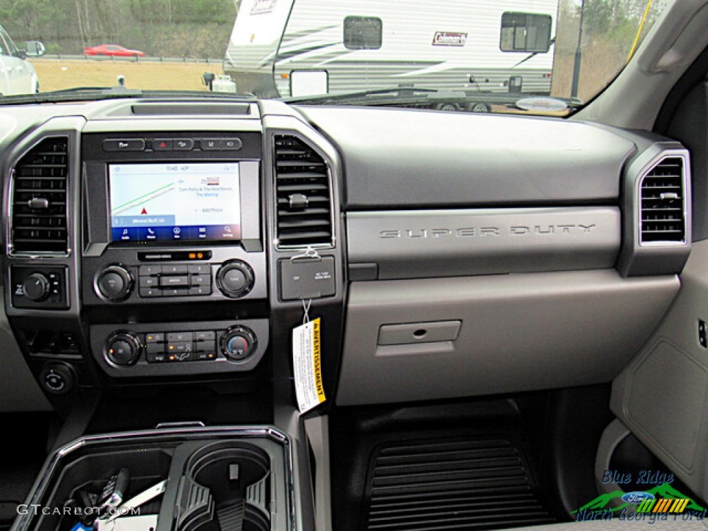 2022 F250 Super Duty XLT Crew Cab 4x4 - Carbonized Gray / Medium Earth Gray photo #14