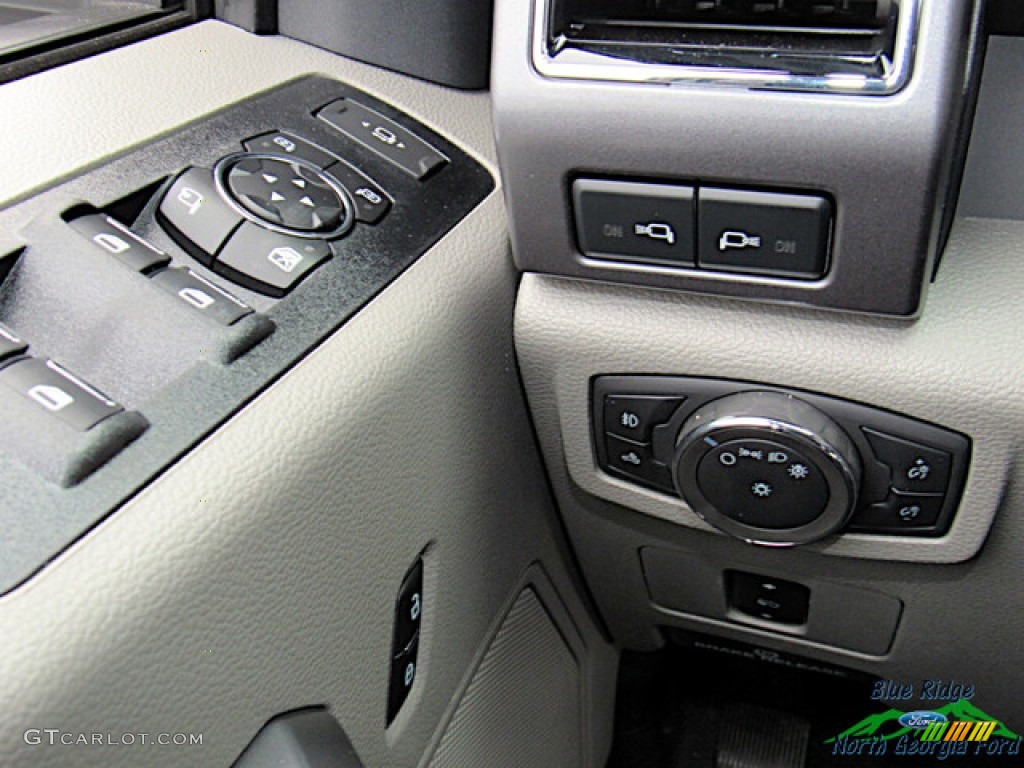 2022 F250 Super Duty XLT Crew Cab 4x4 - Carbonized Gray / Medium Earth Gray photo #22