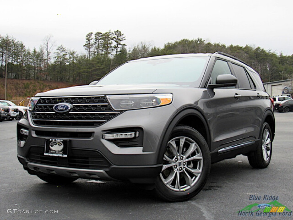 2022 Explorer XLT 4WD - Carbonized Gray Metallic / Ebony photo #1