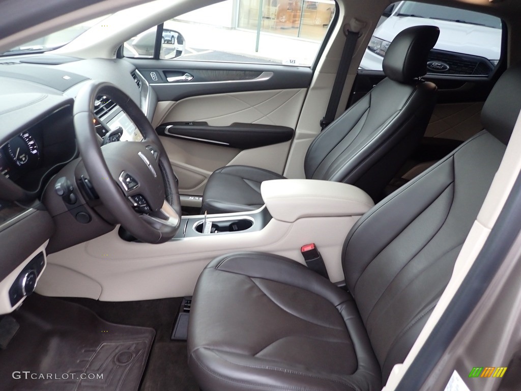 Ebony Interior 2019 Lincoln MKC Reserve AWD Photo #145451839