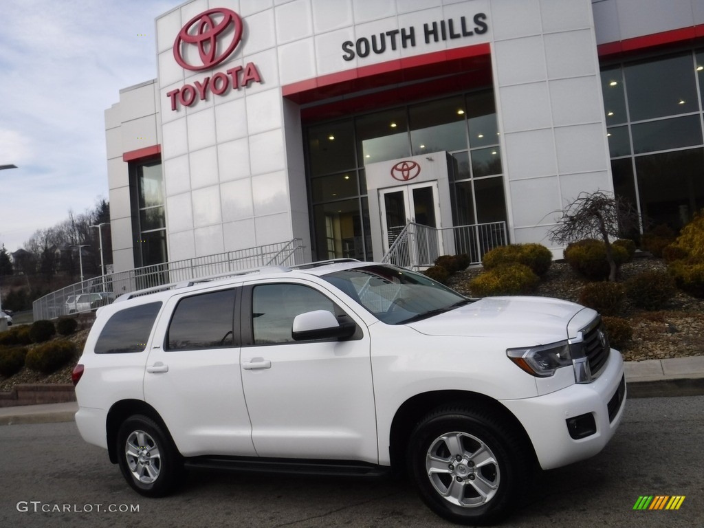 2019 Sequoia SR5 4x4 - Super White / Graphite photo #2
