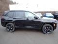 Diamond Black Crystal Pearl - Grand Cherokee Altitude 4x4 Photo No. 7