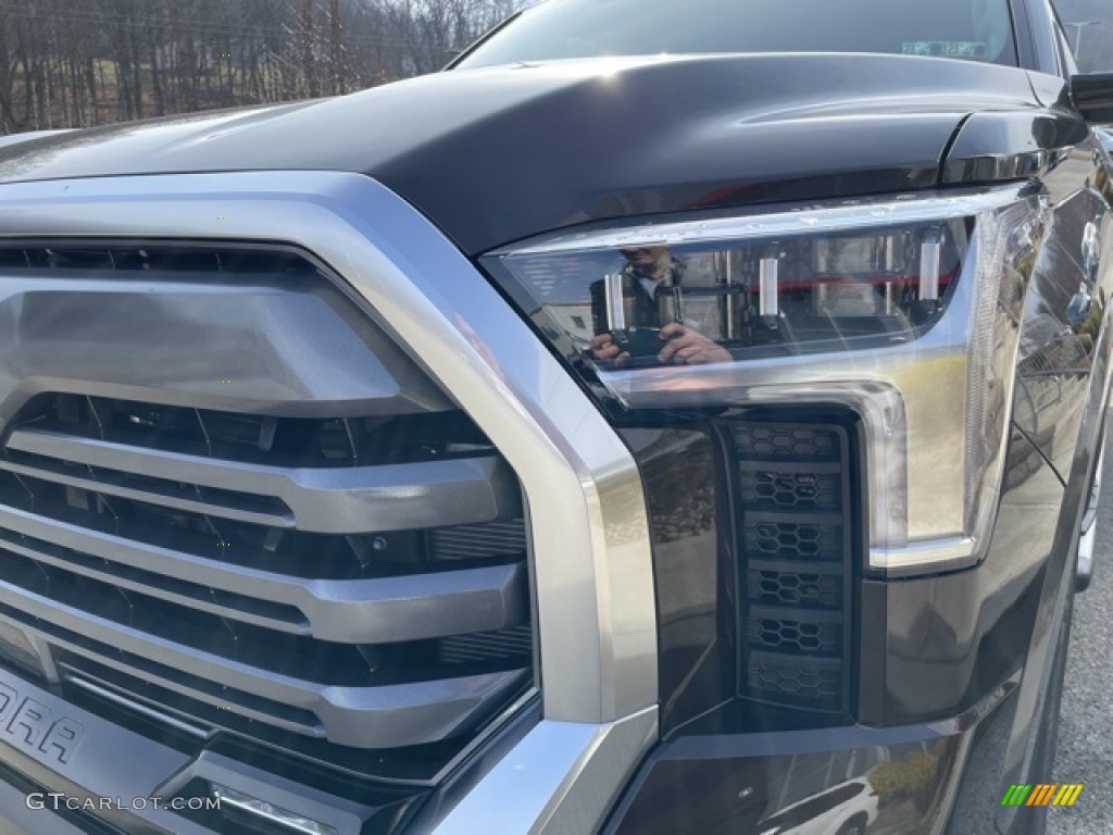 2023 Tundra Limited CrewMax 4x4 - Smoked Mesquite / Black photo #25