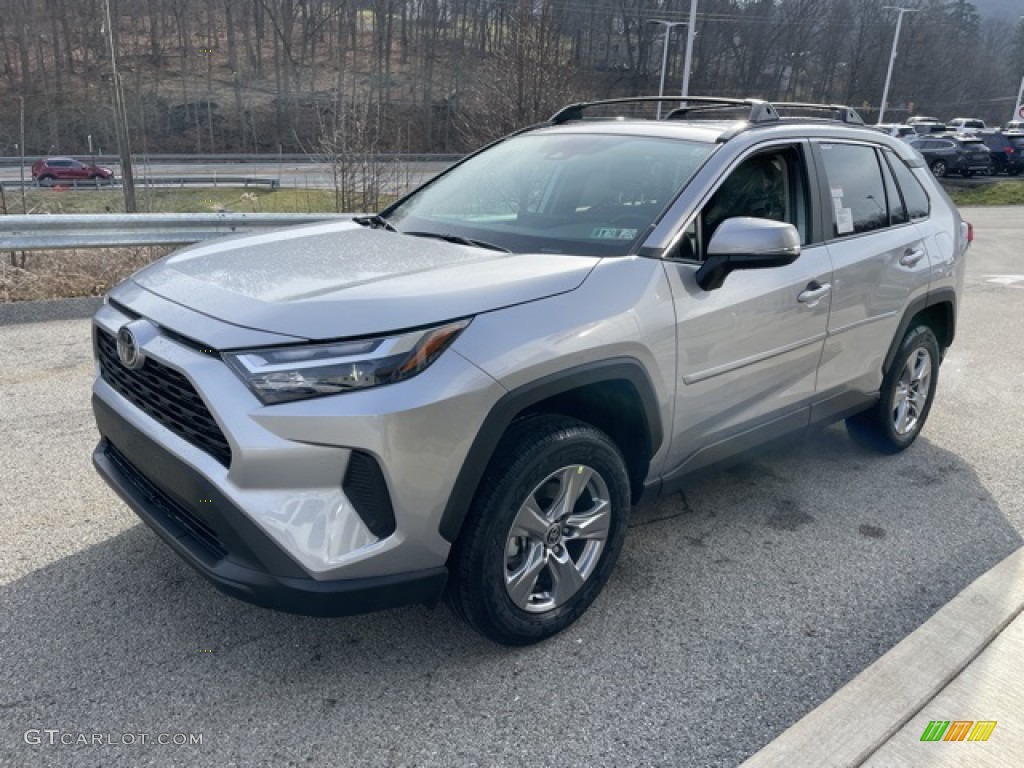 Silver Sky Metallic 2023 Toyota RAV4 XLE AWD Exterior Photo #145454125