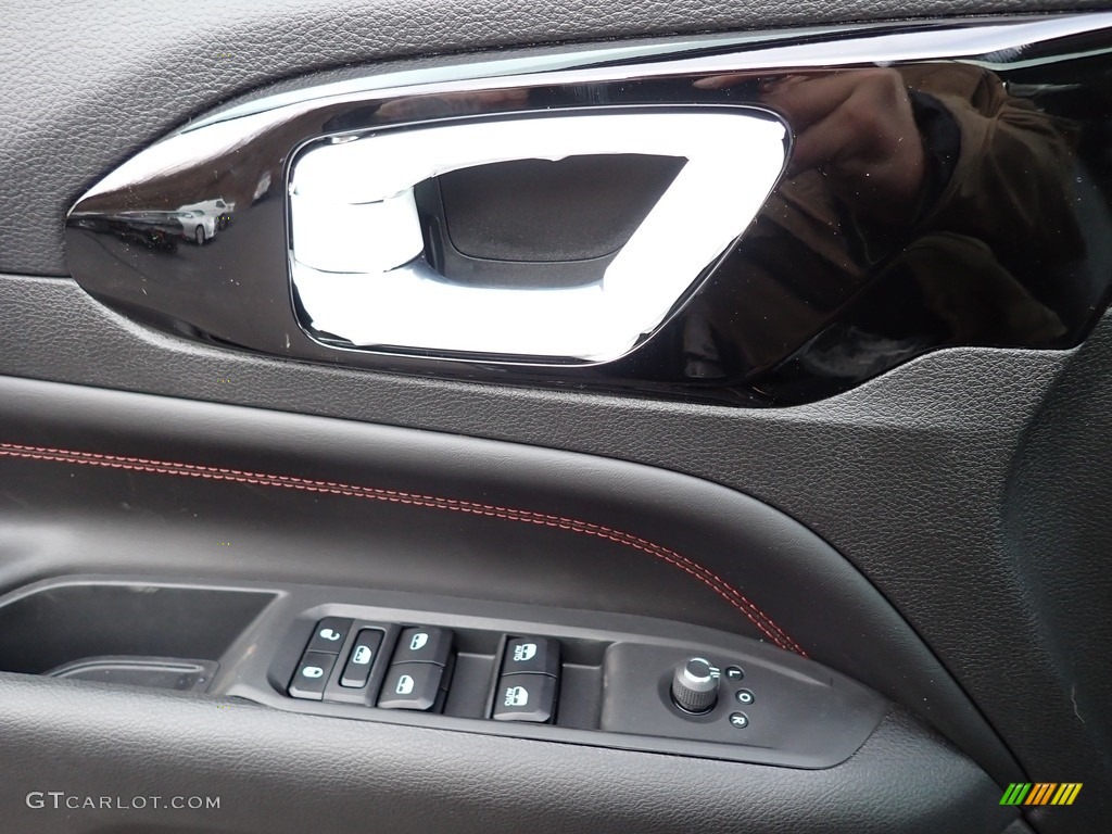 2022 Compass Trailhawk 4x4 - Diamond Black Crystal Pearl / Black/Ruby Red photo #17