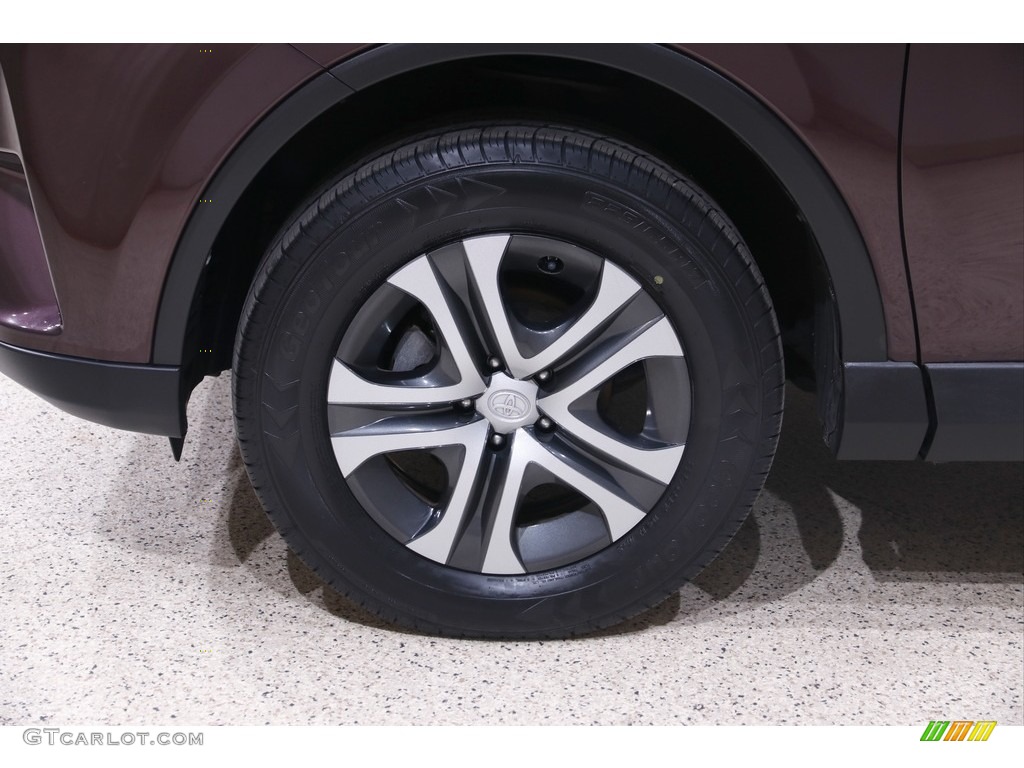 2018 RAV4 LE - Black / Black photo #20
