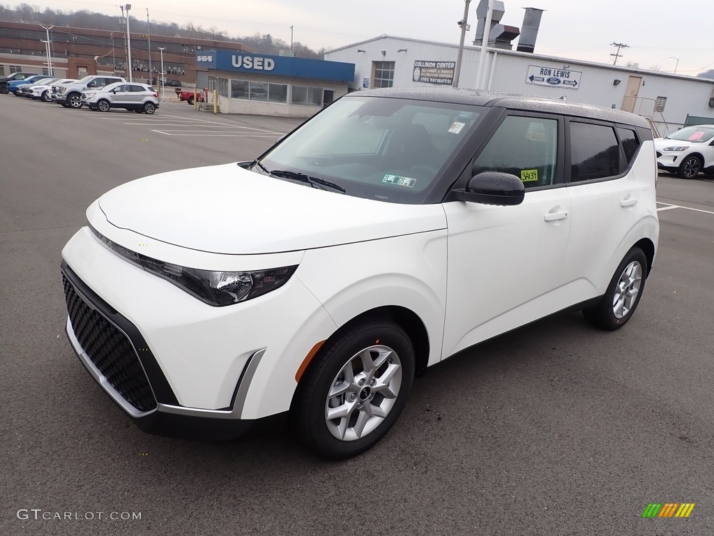 2023 Soul LX - Snow White Pearl / Black photo #4