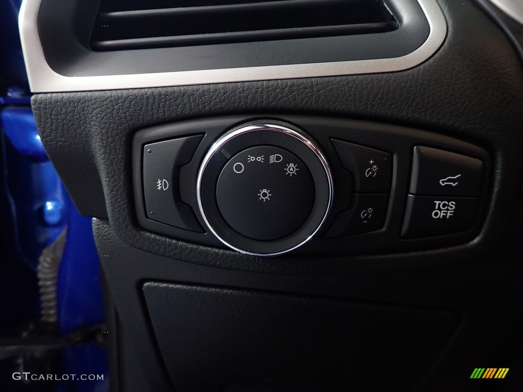 2021 Ford Edge ST-Line AWD Controls Photo #145458510