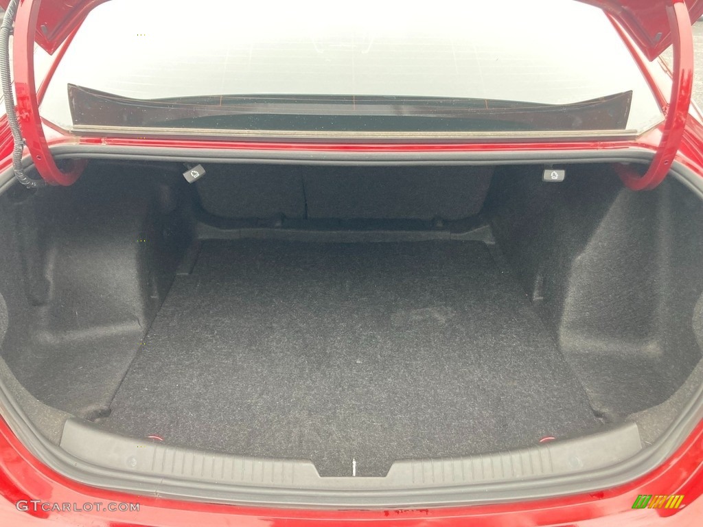 2018 Malibu LT - Cajun Red Tintcoat / Jet Black photo #6