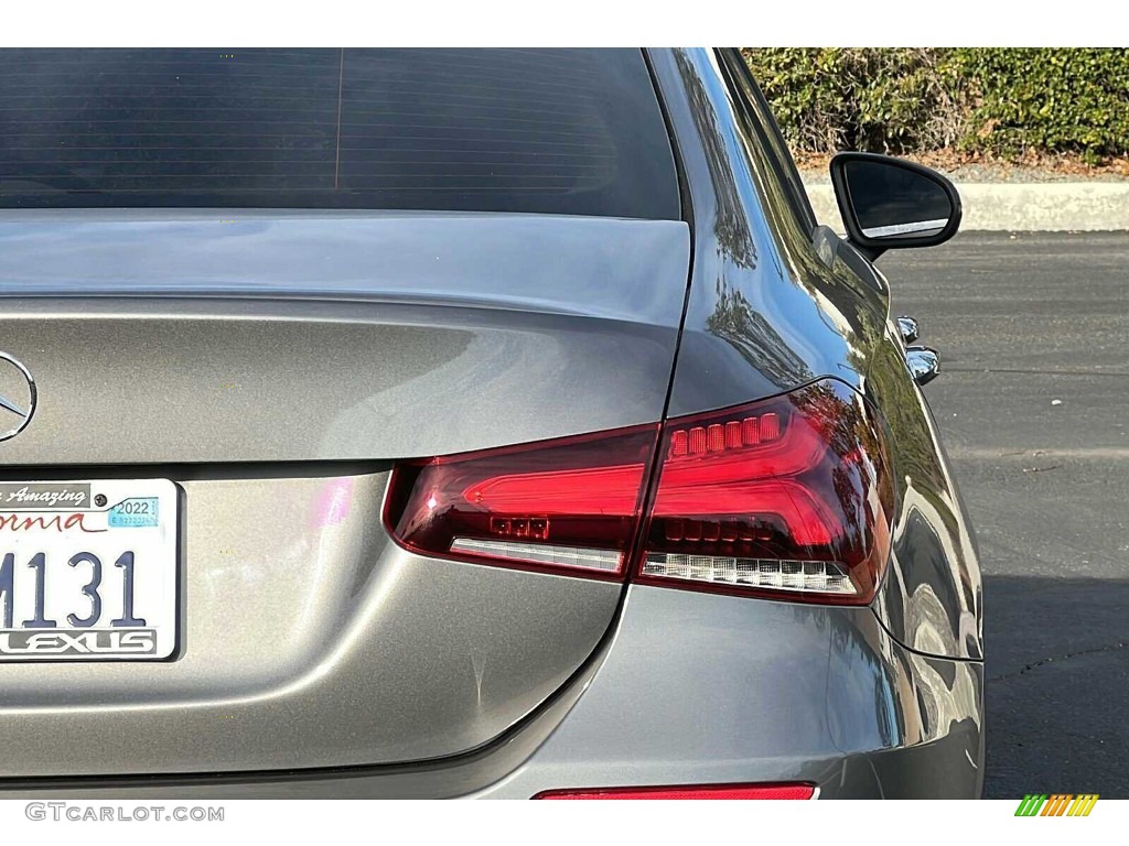 2021 A 220 Sedan - Mountain Grey Metallic / Black photo #37