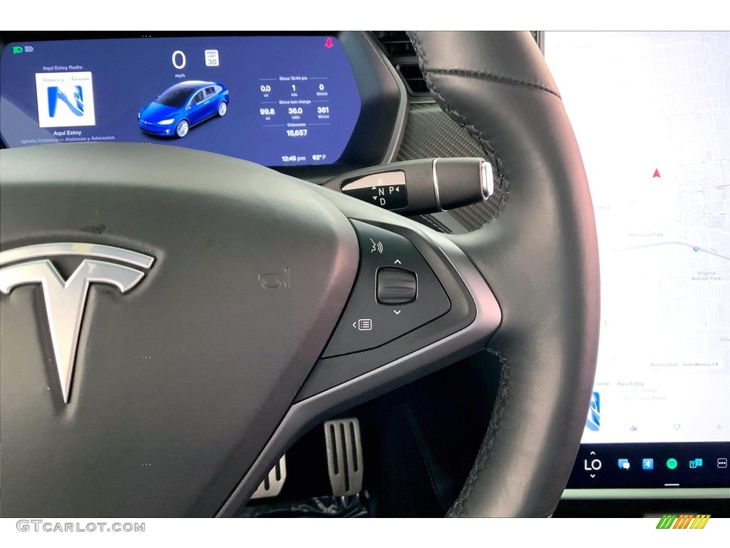 2020 Tesla Model X Performance Steering Wheel Photos
