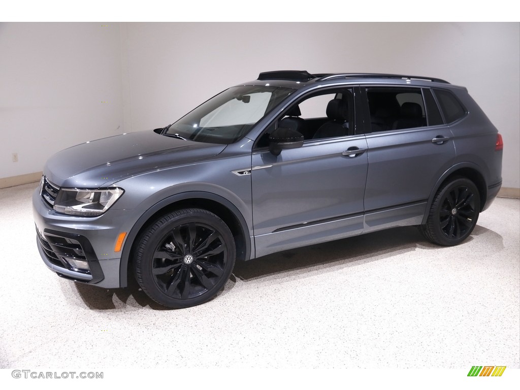 2021 Volkswagen Tiguan SE R-Line 4Motion Exterior Photos