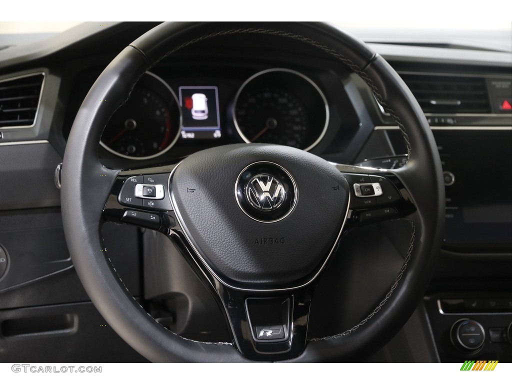 2021 Volkswagen Tiguan SE R-Line 4Motion Steering Wheel Photos