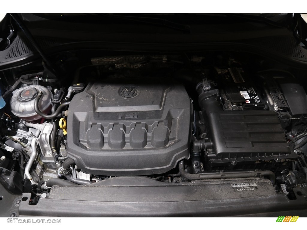 2021 Volkswagen Tiguan SE R-Line 4Motion Engine Photos