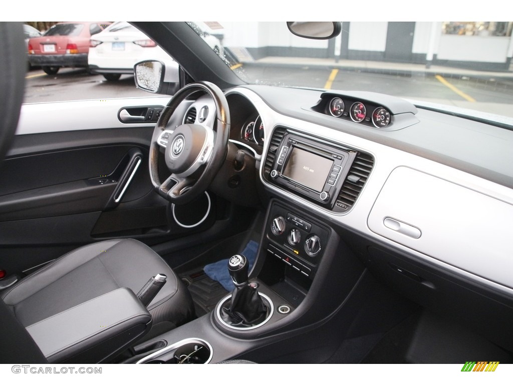 2013 Beetle TDI Convertible - Reflex Silver Metallic / Titan Black photo #12