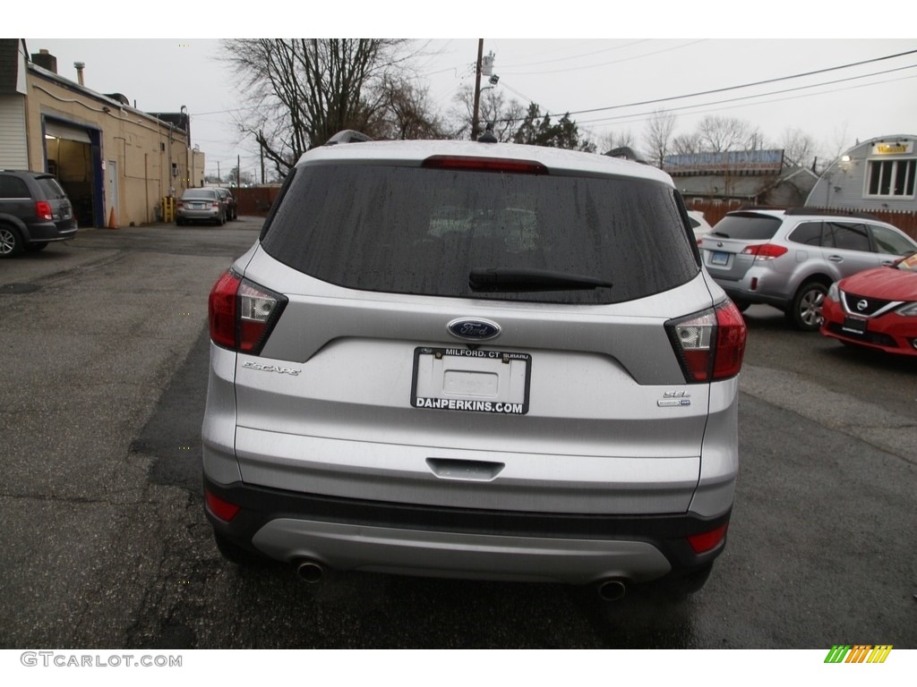 2019 Escape SEL 4WD - Ingot Silver / Chromite Gray/Charcoal Black photo #6