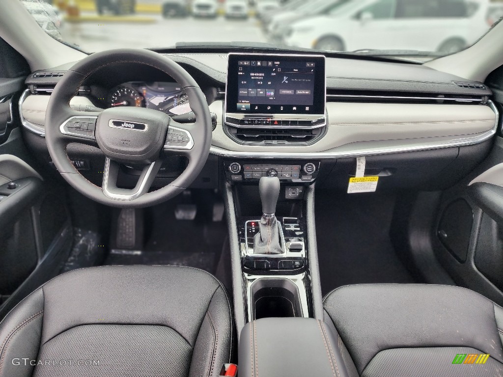 Black Interior 2022 Jeep Compass Limited 4x4 Photo #145466731