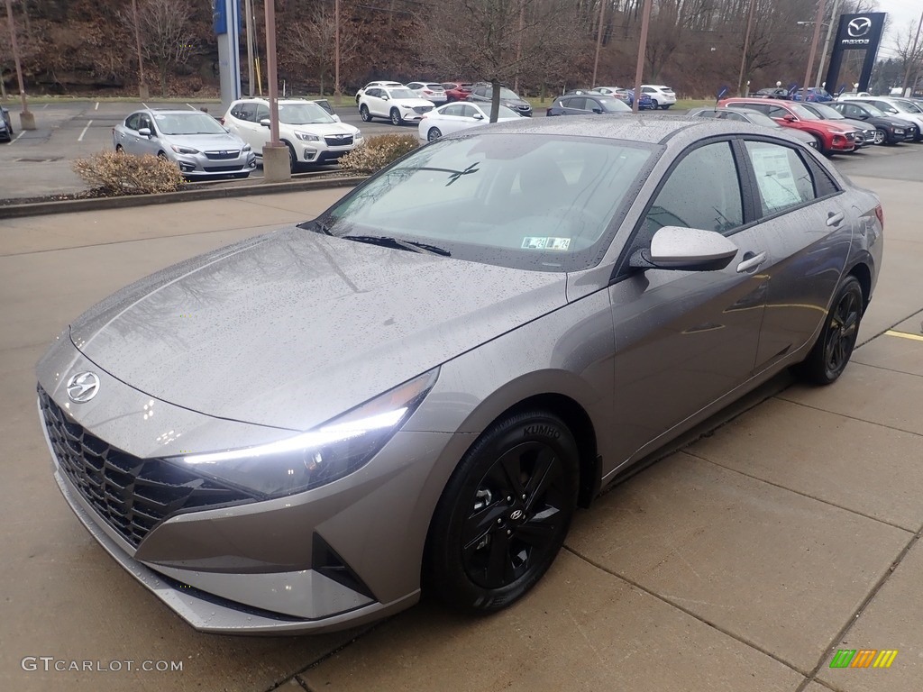 2023 Elantra SEL - Fluid Metal / Black photo #7
