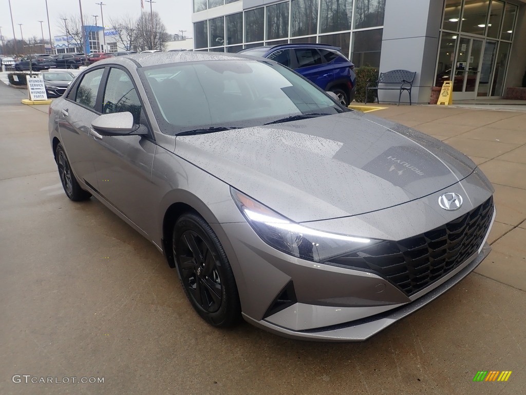 2023 Elantra SEL - Fluid Metal / Black photo #9