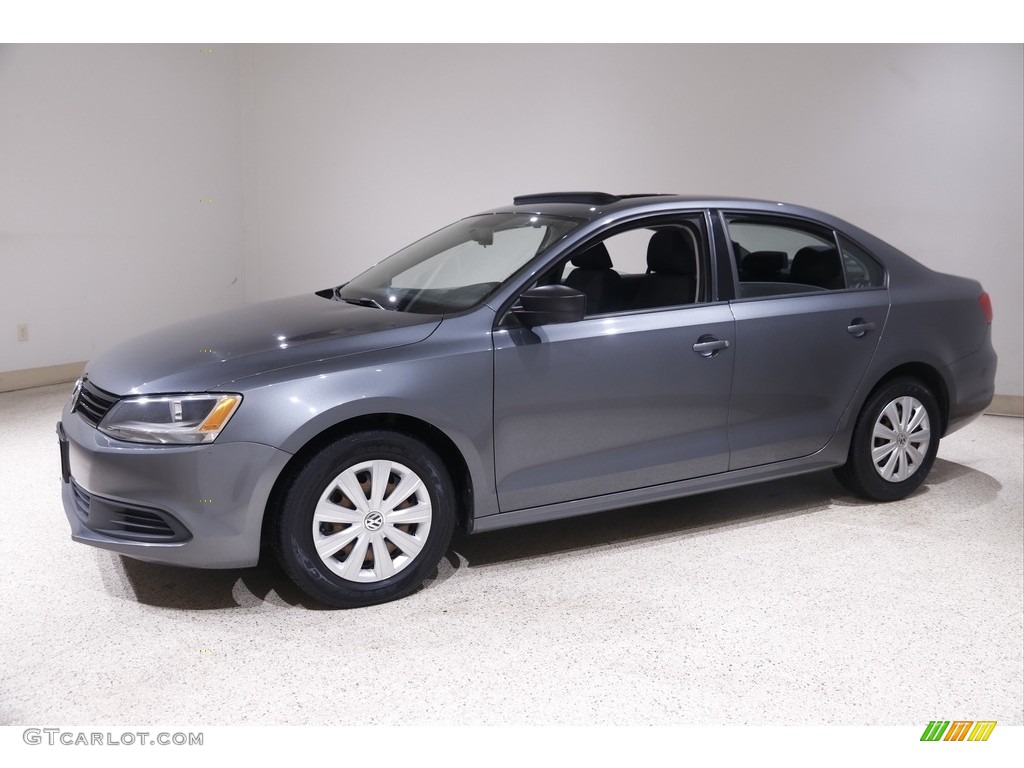 2013 Jetta S Sedan - Platinum Gray Metallic / Titan Black photo #3