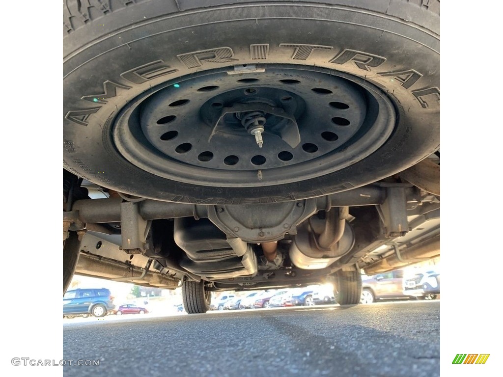 2014 Chevrolet Express 1500 AWD Passenger Conversion Undercarriage Photos