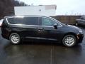 2023 Brilliant Black Crystal Pearl Chrysler Pacifica Touring L  photo #7