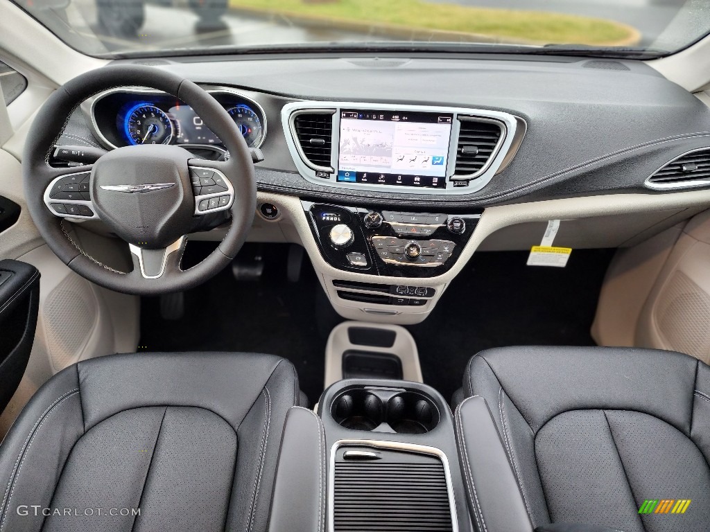 2022 Chrysler Pacifica Touring L Interior Color Photos