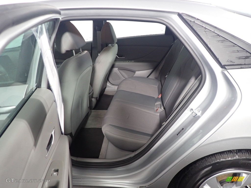 2021 Elantra SE - Shimmering Silver Pearl / Medium Gray photo #33